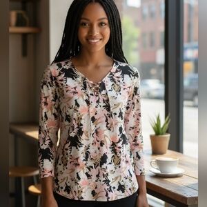 🍑 Jacklyn Smith Floral Print Top Size L